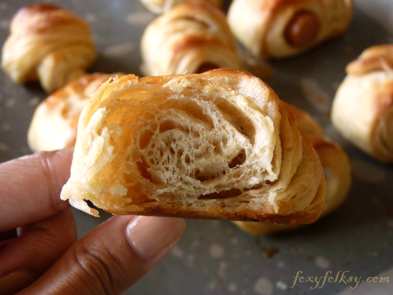 This is probably the quickest method for making croissants, but the result is still, layers of thin crispy buttery goodness! | www.foxyfolsy.com