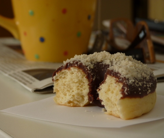 baked-doughnut