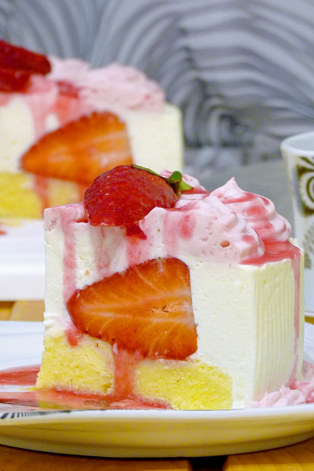 Strawberries and Cream Cake