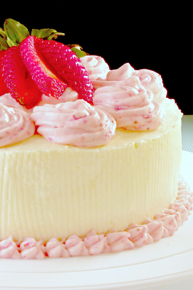 Strawberries and Cream Cake