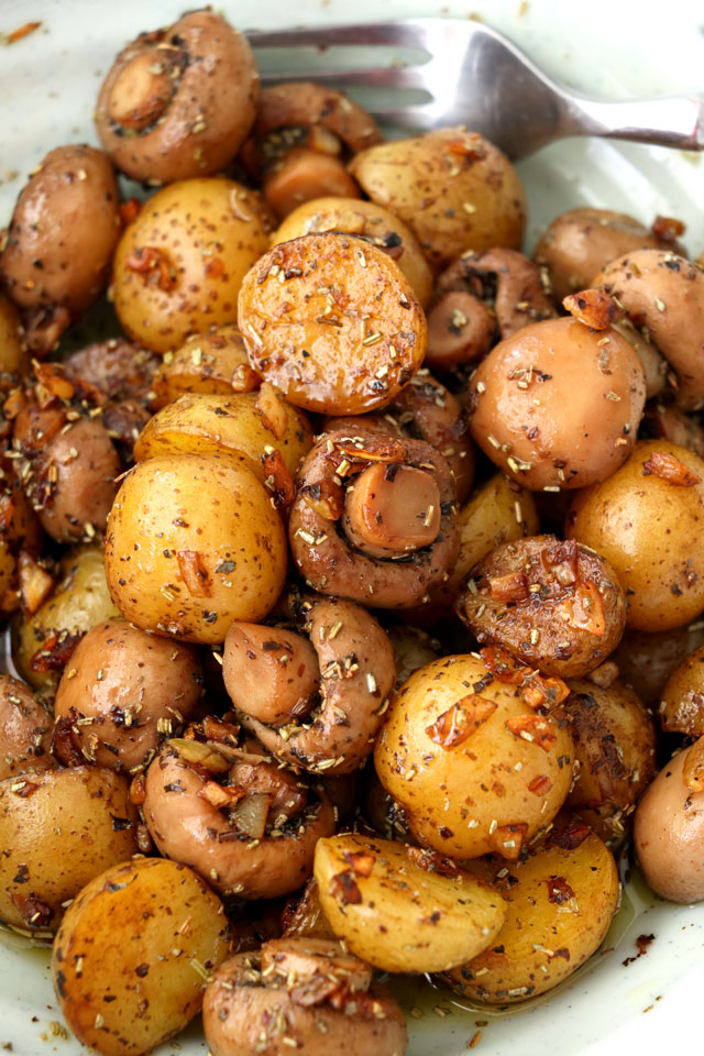 Garlic Mushroom and Baby Potatoes Recipe by Foxy Folky