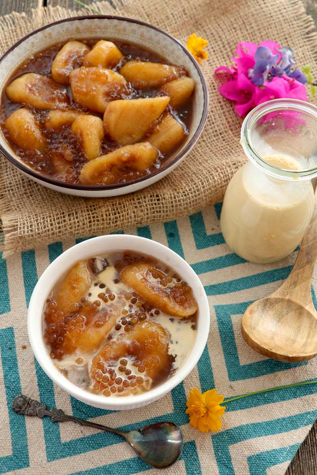 Banana plantain in caramel syrup with milk and ice