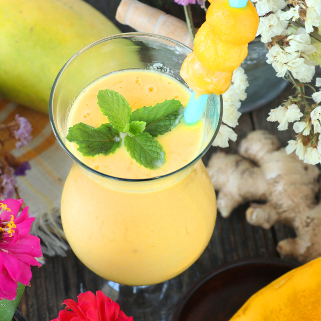 Mango Lassi Smoothie