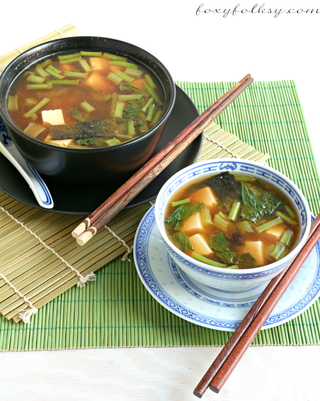 Try this simple and easy miso soup recipe with soft tofu, greens, and tamarind. Great way to keep you warm on cold days. | www.foxyfolksy.com