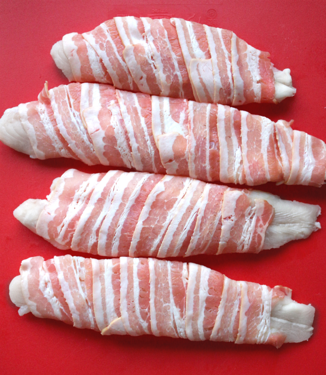 This bacon-wrapped Pangasius fillet is one of the easiest dish you can make with fish yet the tastiest that will surely be loved by young and old alike. | www.foxyfolksy.com 