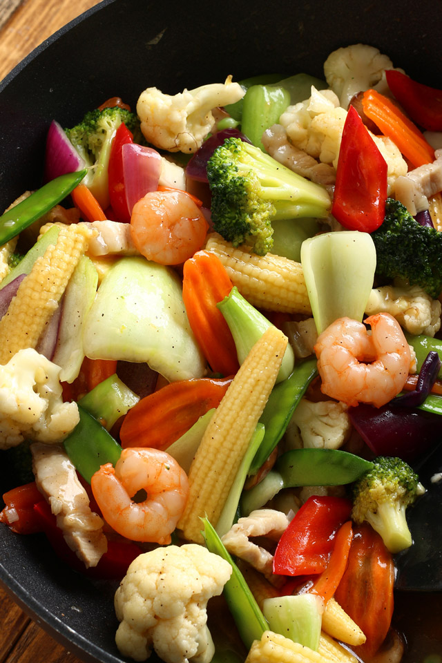 Chop Suey (Filipino-Chinese Stir-Fried Vegetables) - The Foodie Takes Flight