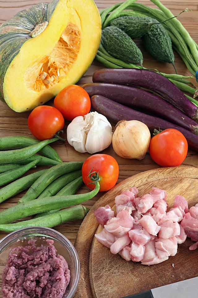 How to cook Pinakbet