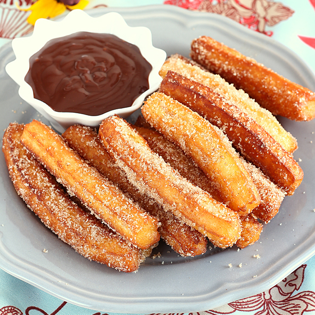 Try this churros recipe for yummy, crunchy dough-fried treat with chocolate dip sauce. So good and filling and so easy to make. | www.foxyfolksy.com