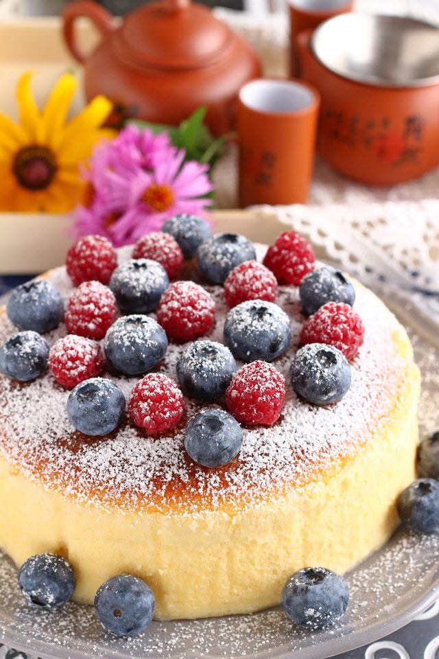 Easy Japanese Cheesecake Recipe So Fluffy And Jiggly Foxy Folksy 