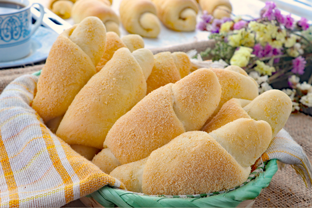 Freshly baked Spanish Bread on a basket