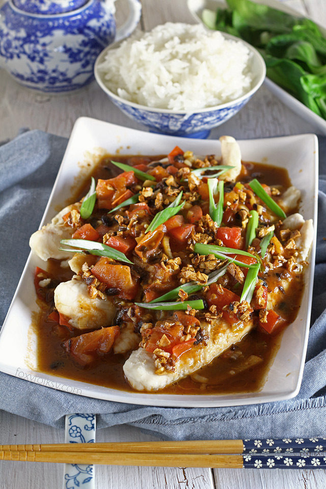 Ty this savory recipe of steamed fish with black bean sauce or Tausi. | www.foxyfolksy.com