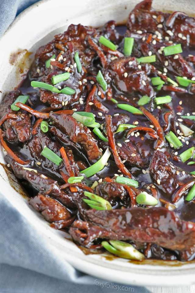 Sweet and savory, super easy Mongolian Beef Recipe. Try it now! | www.foxyfolksy.com