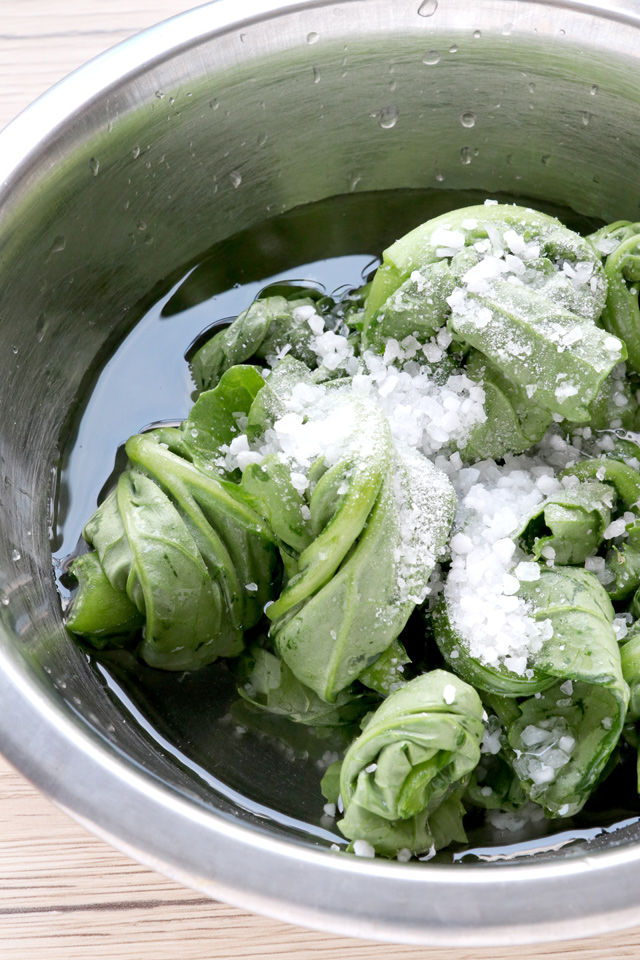 Learn how to make pickled mustard greens! | www.foxyfolksy.com