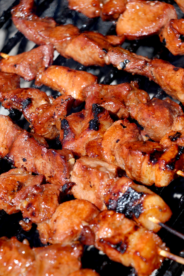 Try this Filipino BBQ on Skewers. A perfect combination of sweet, salty, and sticky! | www.foxyfolksy.com