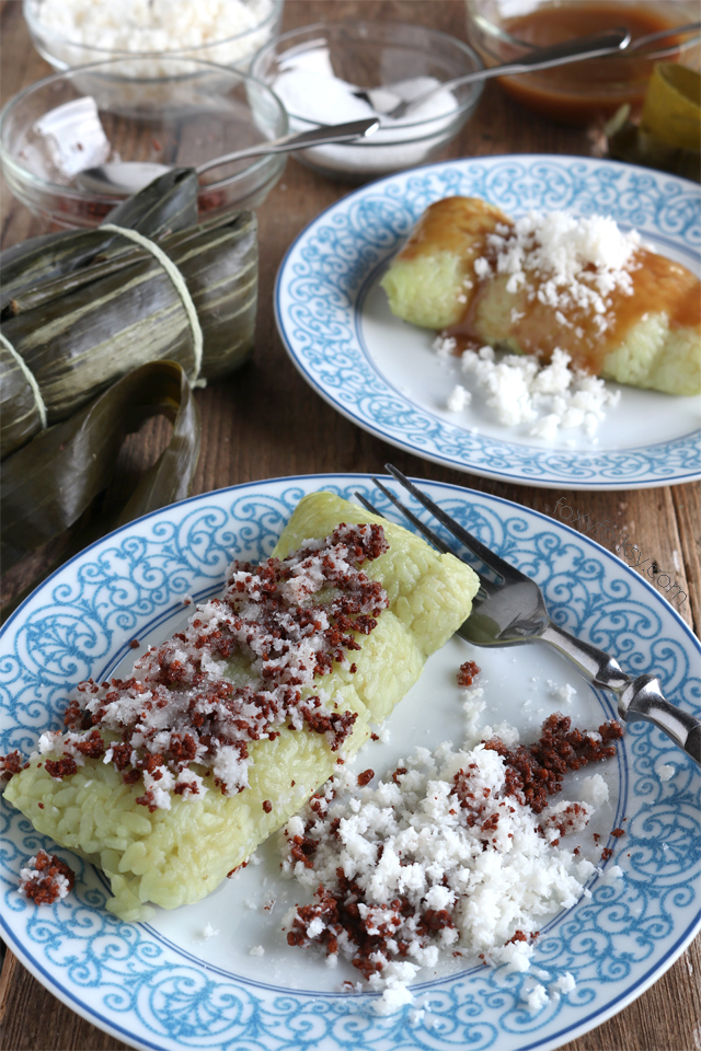 Making Suman sa Lihiya is actually easier than you think. The hardest part is perhaps deciding which topping to enjoy it with. Get the recipe here now!