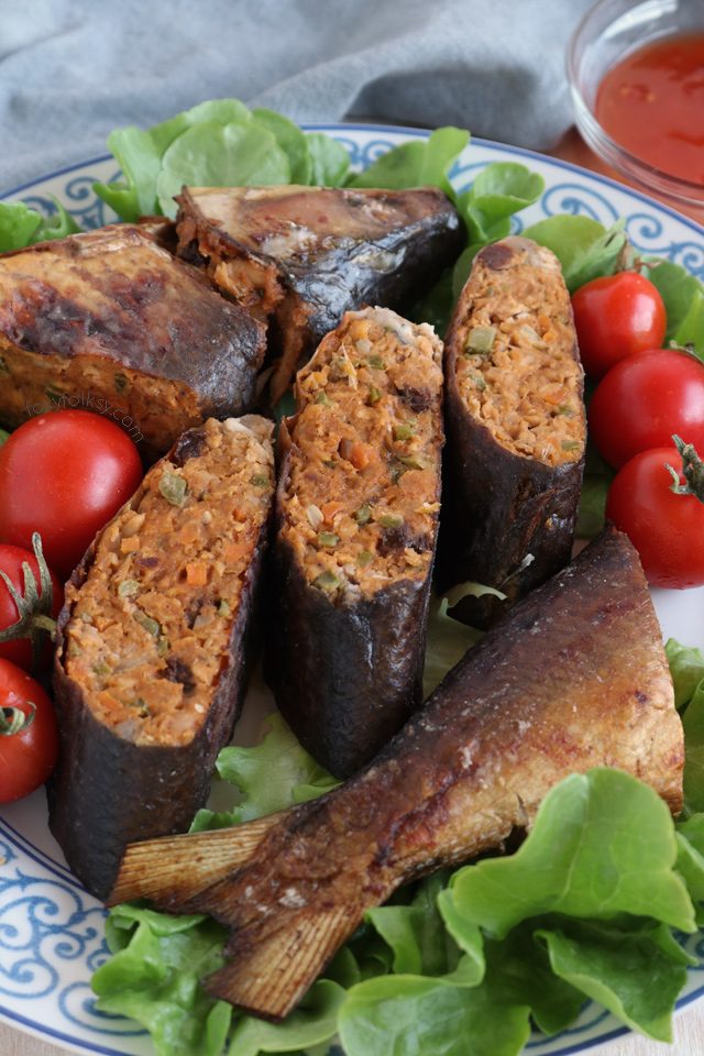 Try this Filipino Stuffed Milkfish or Rellenong Bangus recipe. Deboned, flaked and re-stuffed with vegetables and spices! Baked or fried to golden crisp! | www.foxyfolksy.com