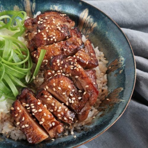 Get this real simple Teriyaki Chicken recipe. It can never get easier than this! | www.foxyfolksy.com