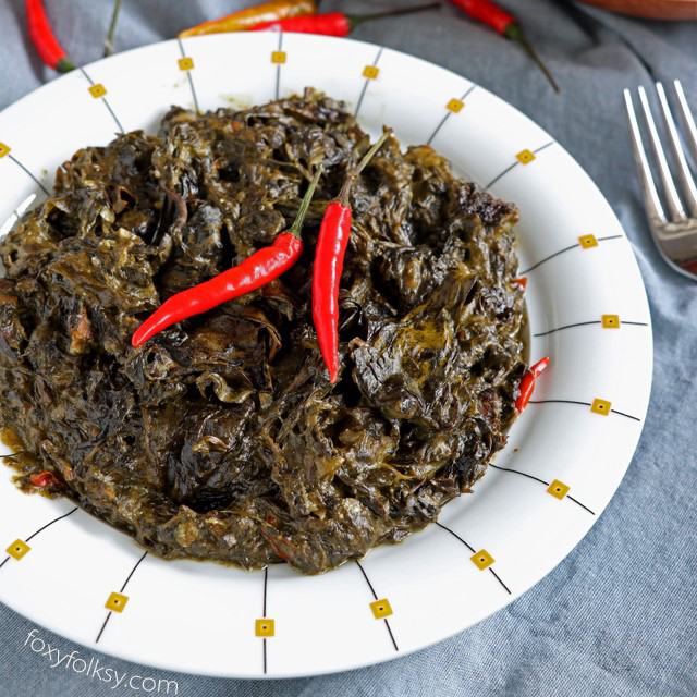 Get this authentic Bicolano Laing recipe! Dried Taro leaves cooked in coconut milk with chilis! Simple no-fuss recipe! | www.foxyfolksy.com