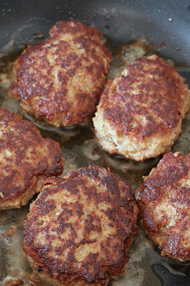 Try this simple Salisbury Steak recipe complete with Mushroom Gravy! So tender and juicy Steak patties swimming in thick tasty gravy! | www.foxyfolksy.com 