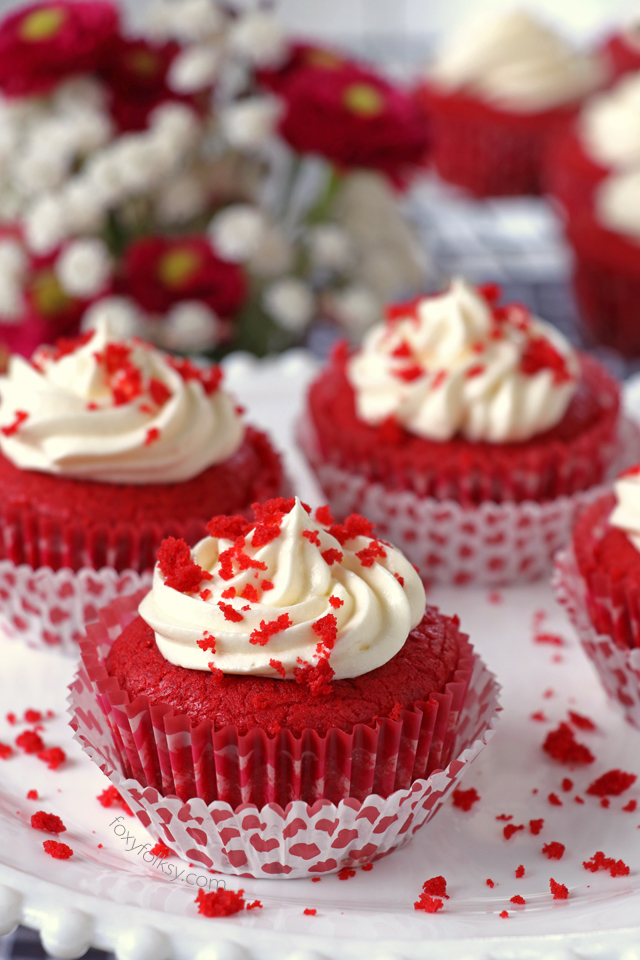 Red Velvet Cupcakes with Cream Cheese Frosting - Foxy Folksy