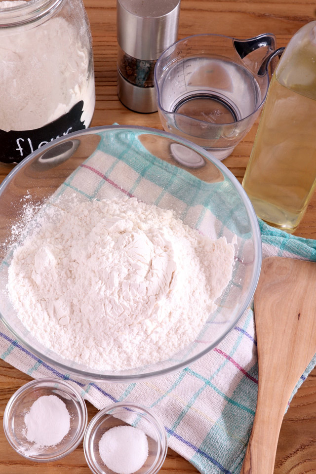 flour tortillas ingredients