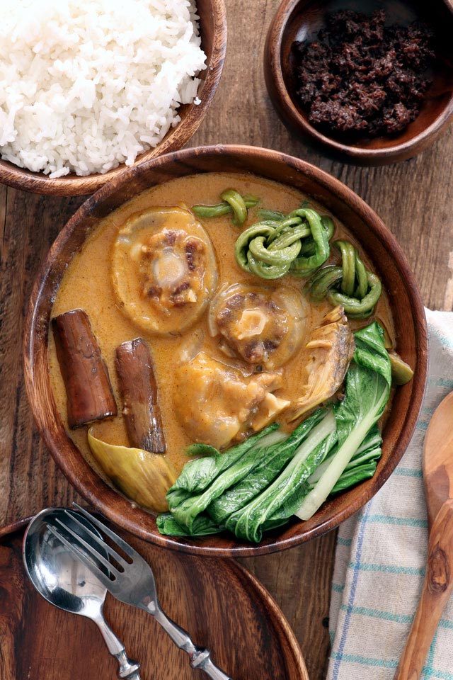 Authentic Kare Kare Recipe