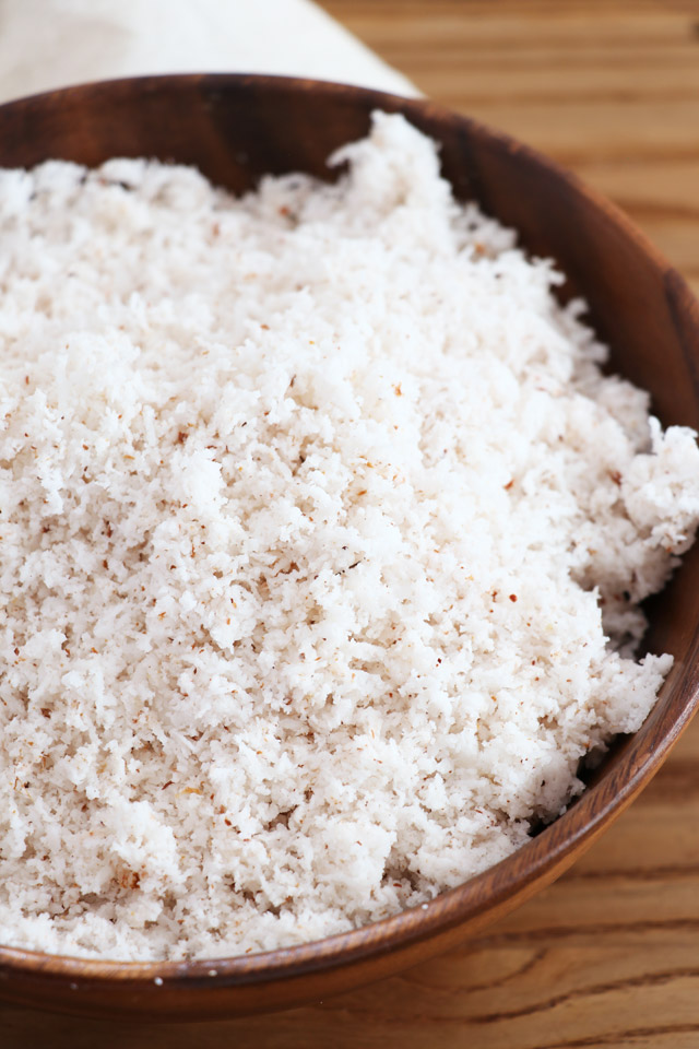 freshly grated coconut meat