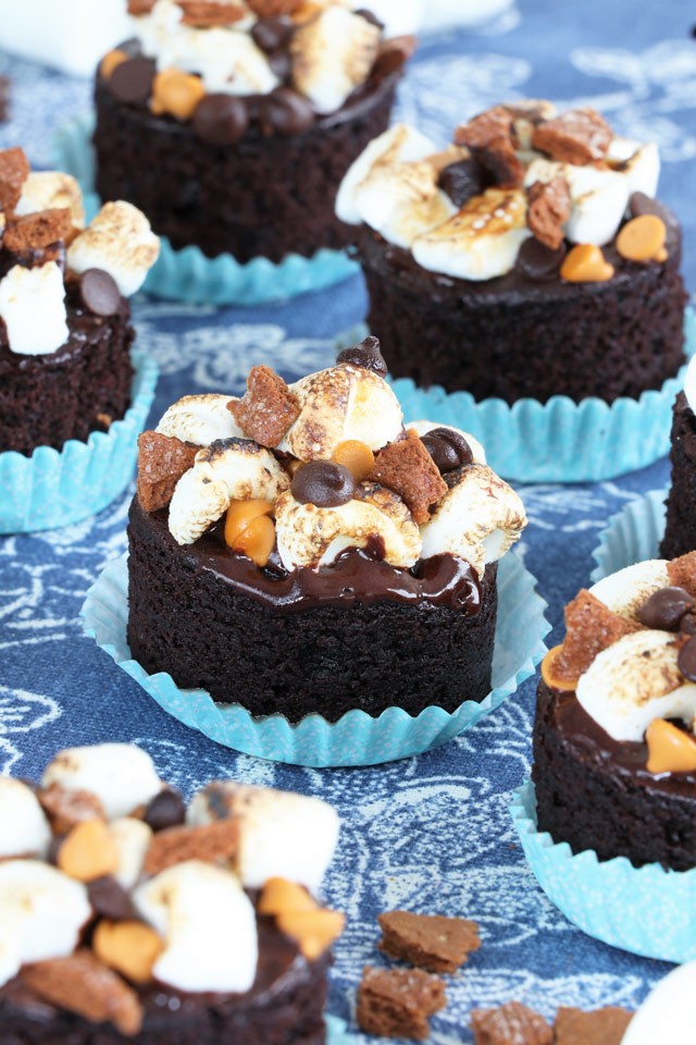 Mini S'Mores Cakes