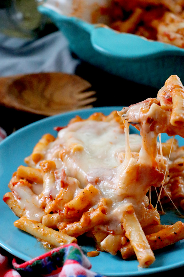 Easy Baked Ziti With White Sauce Foxy Folksy