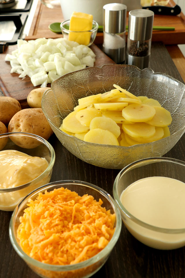 How to make Cheesy Potato Casserole