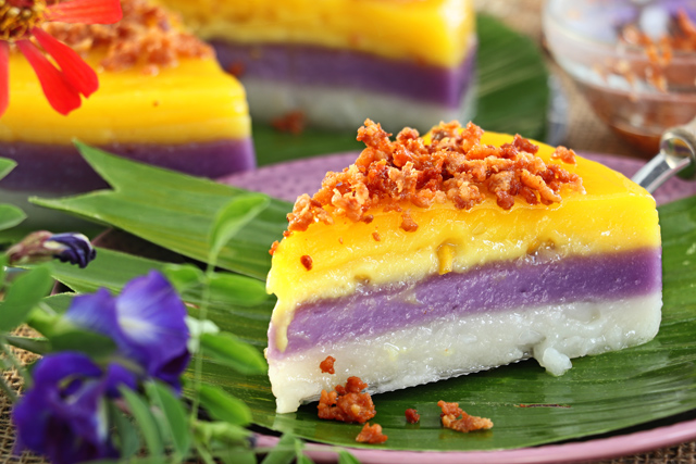 How to Make Sapin Sapin with macapuno, ube and langka flavors.