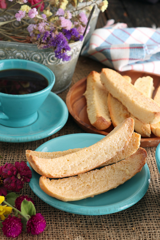 Biscocho with condensed milk