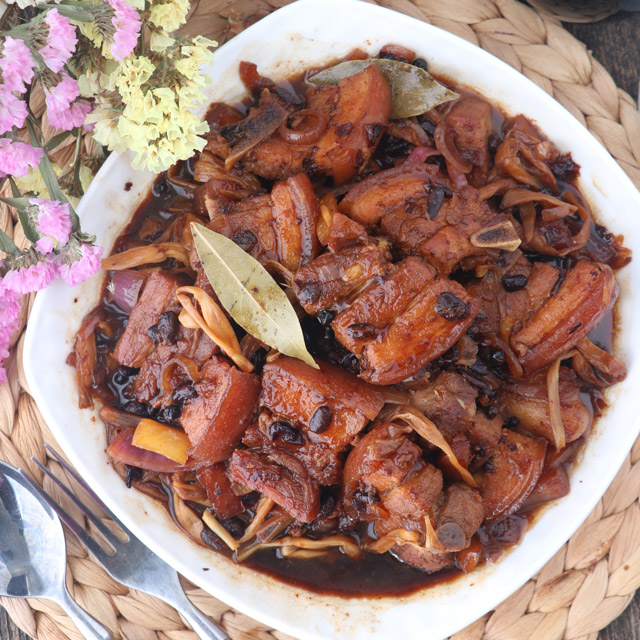Authentic Visayan Pork Humba Recipe | Foxy Folksy