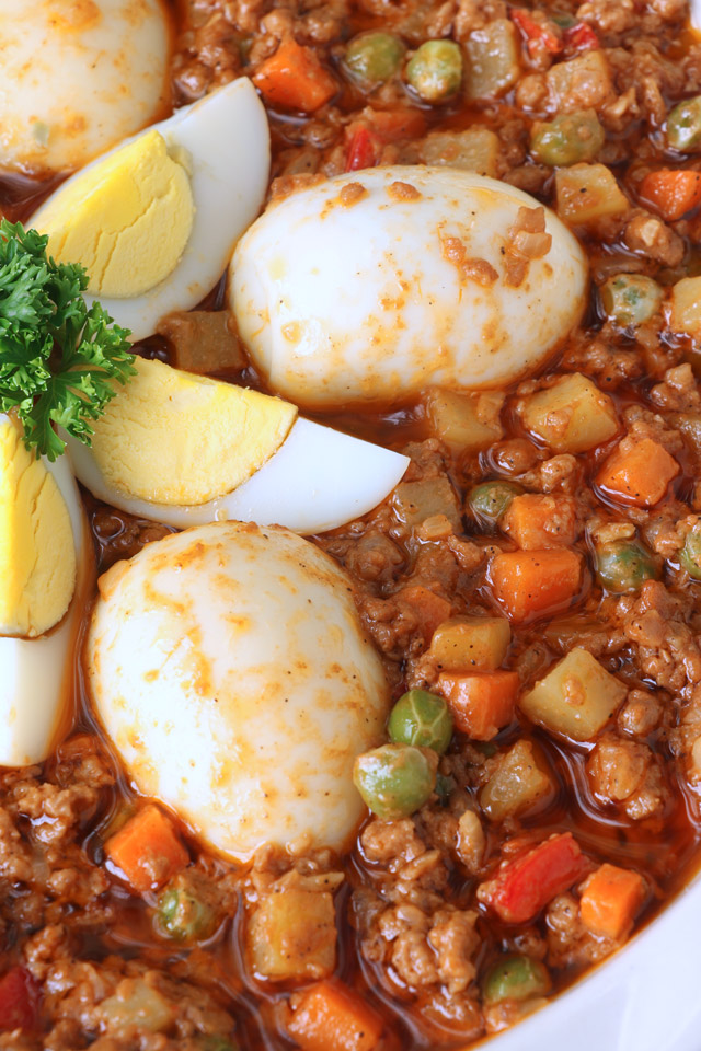 Beef Giniling (Filipino Picadillo)