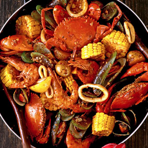 Cajun Seafood Boil - Foxy Folksy