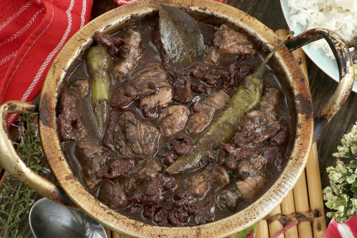 Dinuguan - Filipino pork blood stew