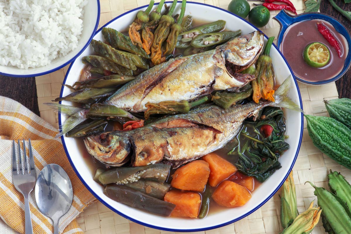 Nutritious and budget-friendly dinengdeng recipe.