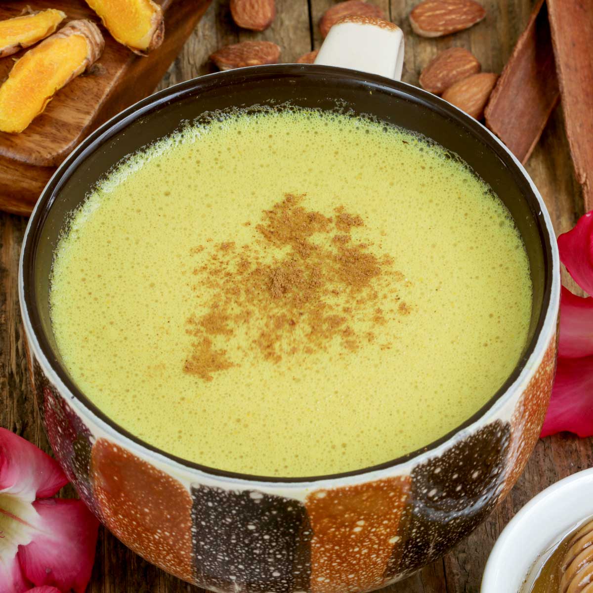 Traditional Golden Milk: Recipe and History - Sukhi's