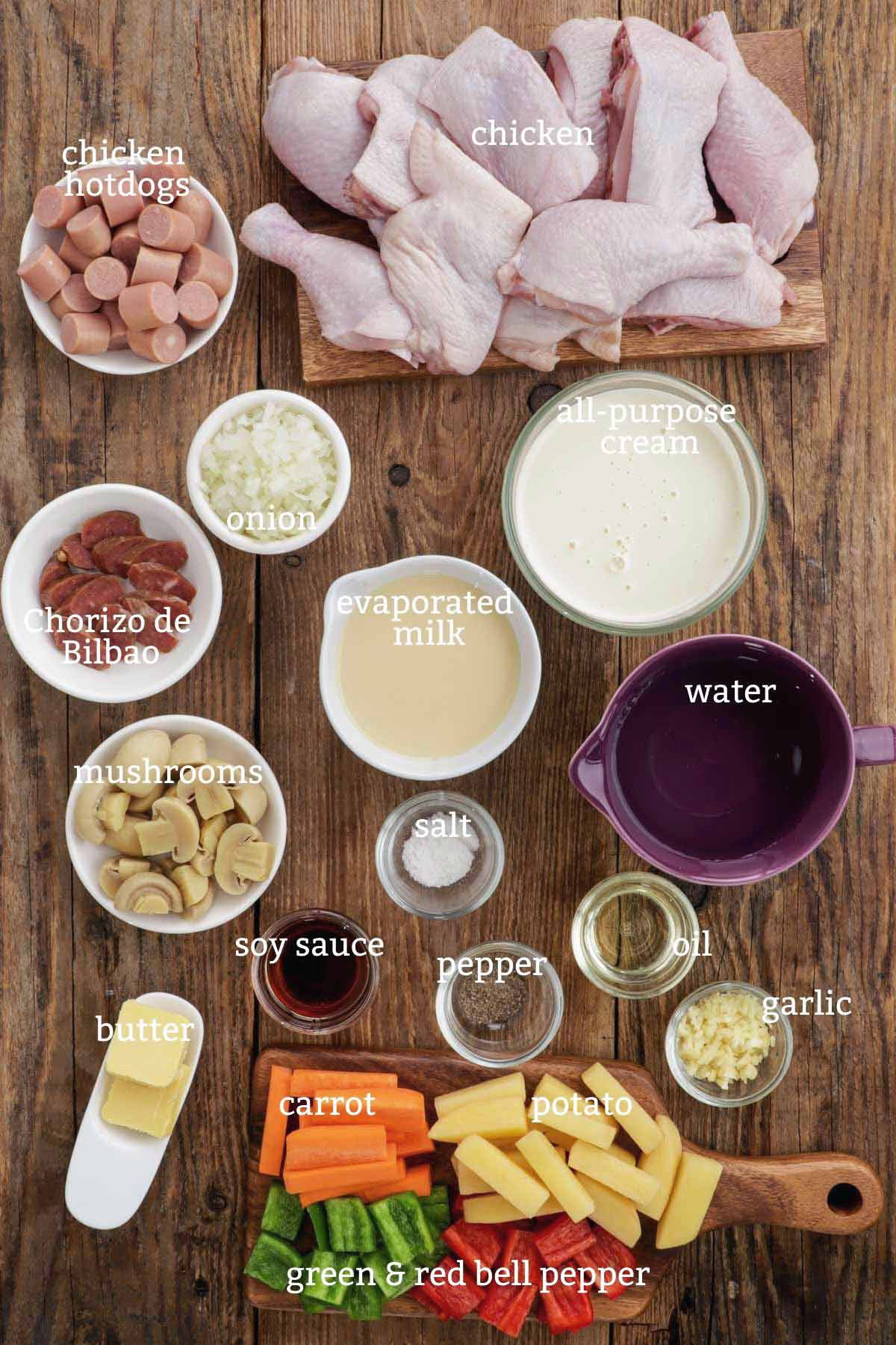 Chicken pastel ingredients.