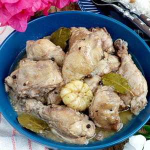 Adobong Puti made with chicken in a serving bowl.