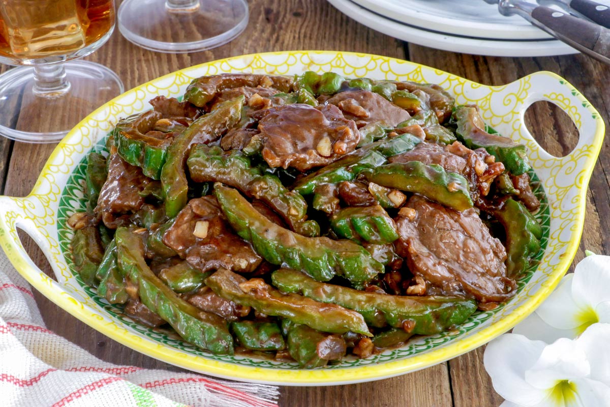 Ampalaya with tender beef slices stir-fried in a mixture of soy and oyster sauce.