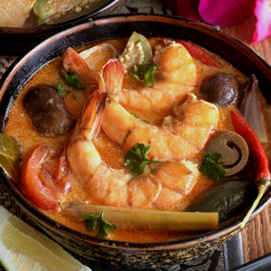 Tom yum goong in serving a bowl.